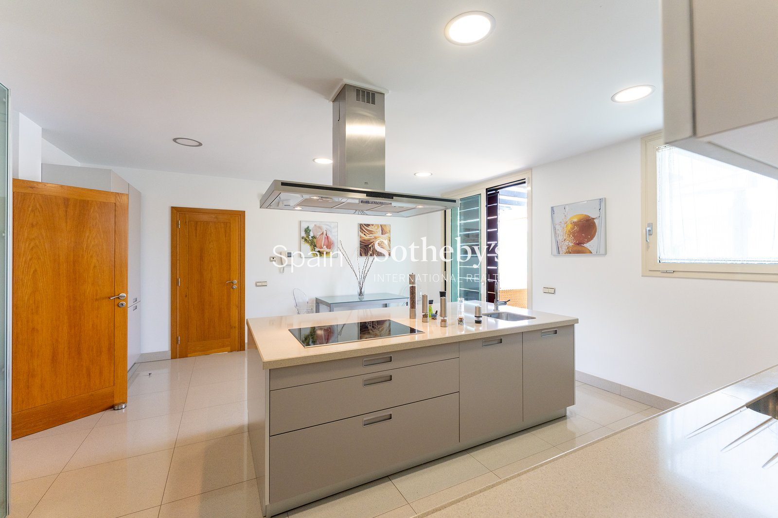 Casa de 742 m² en Arona