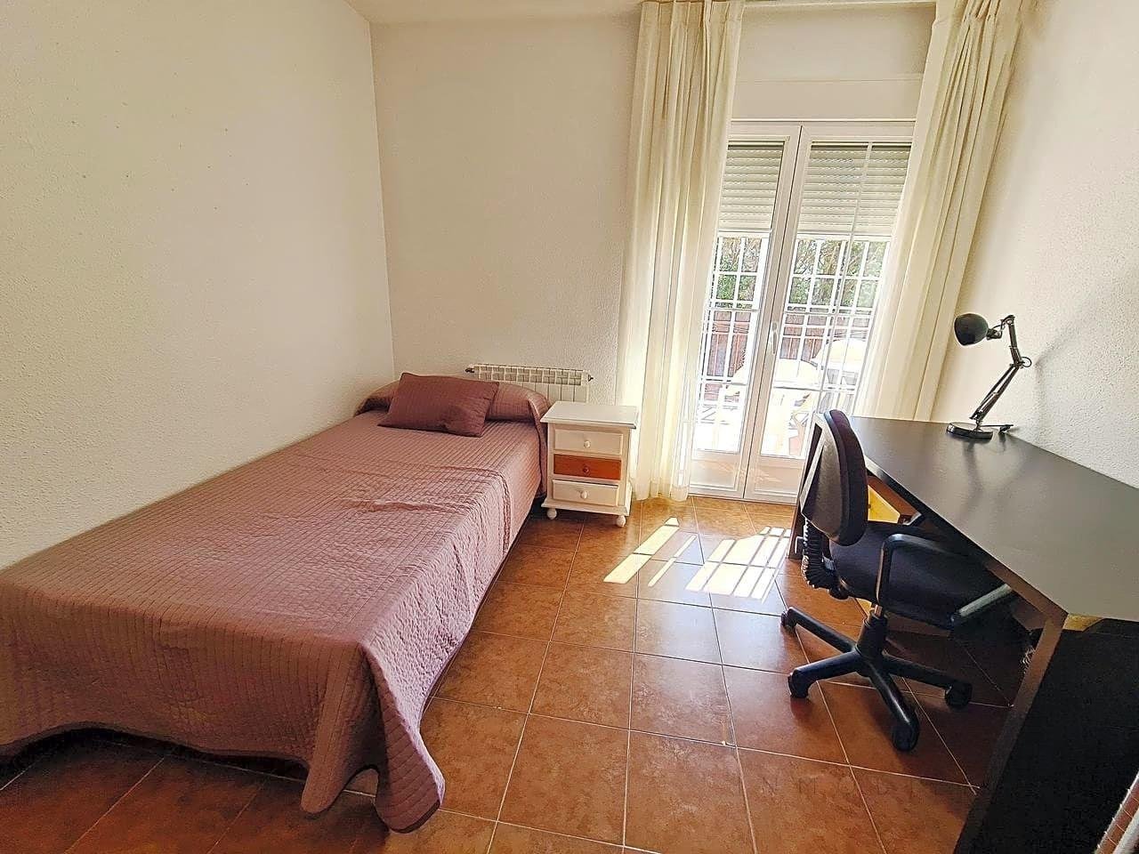 Chambre à louer, Villanueva de la Cañada