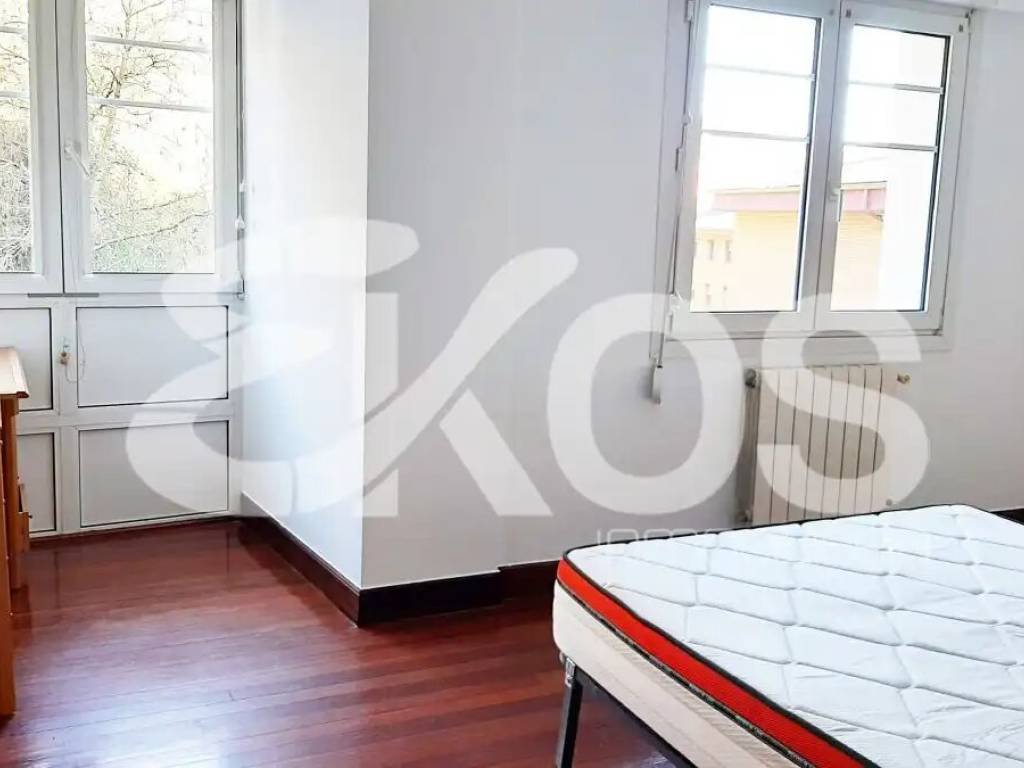 Piso de 120 m² en Mondragón