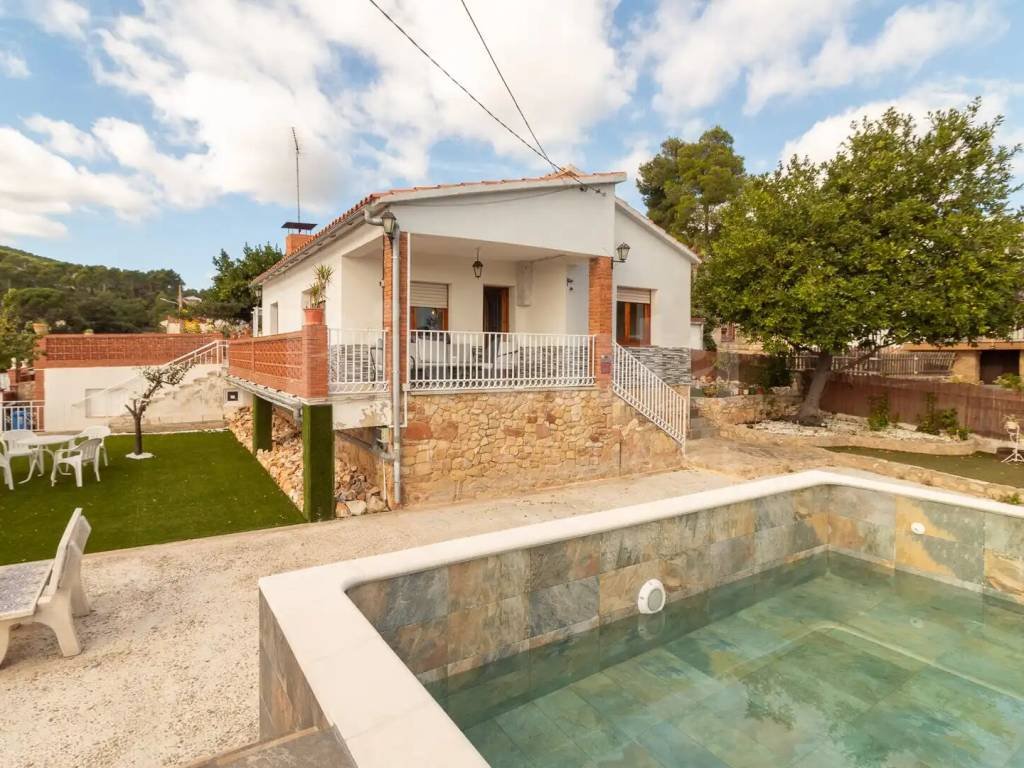 Casa de 90 m² en la Torre de Claramunt