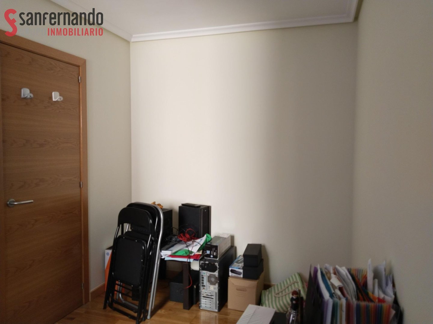 Piso de 100 m² en Los Corrales de Buelna