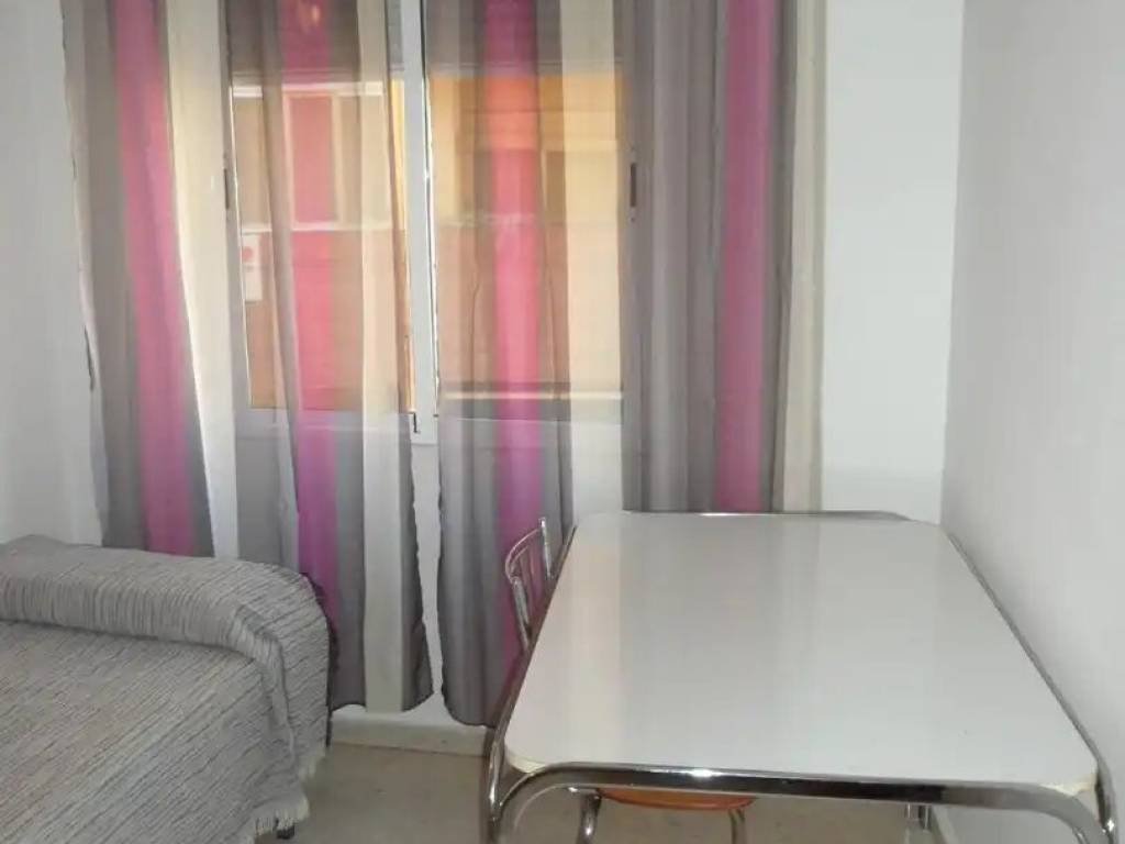 Pis de 93 m² a Còrdova