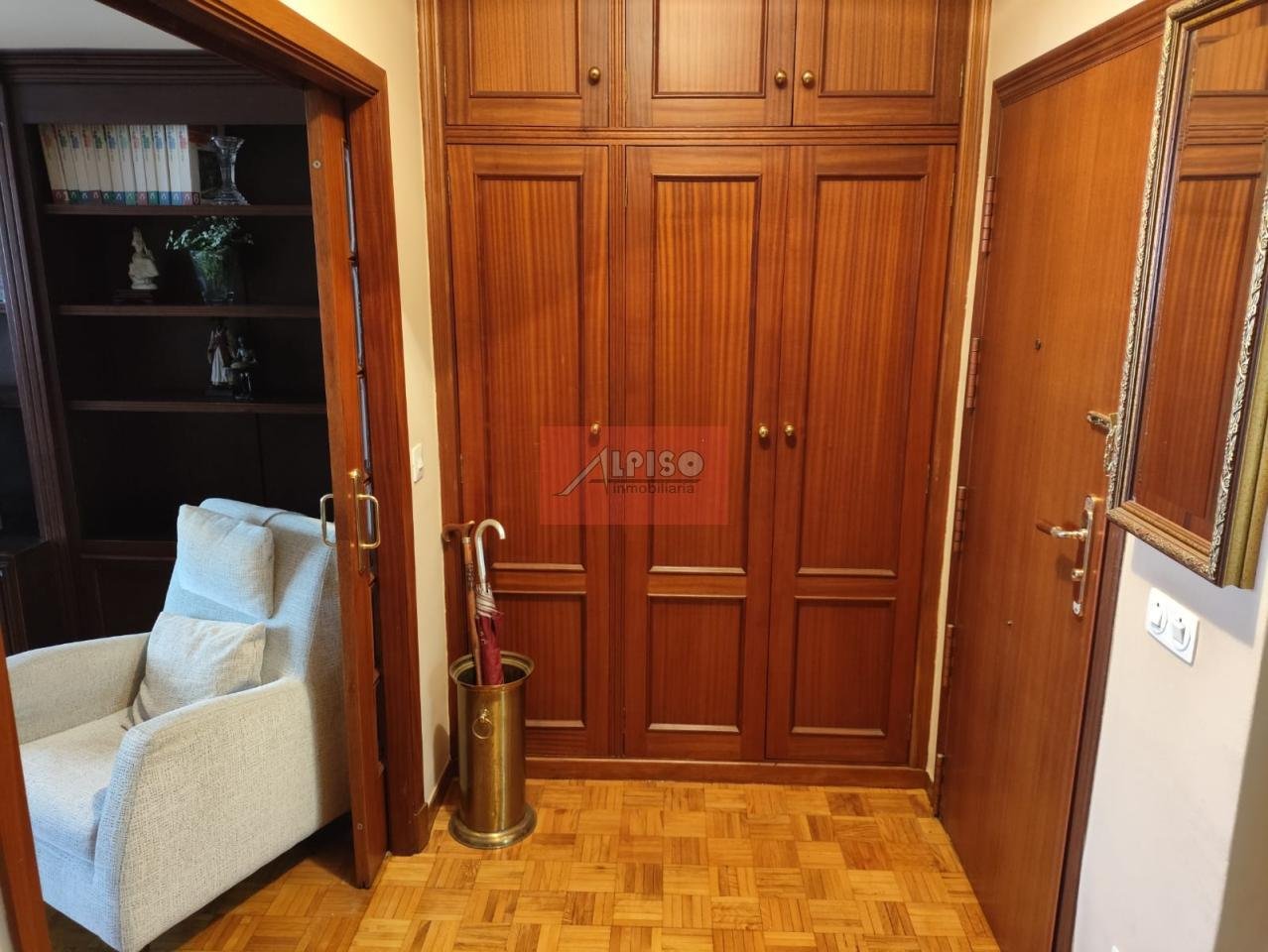 Piso de 93 m² en Ourense
