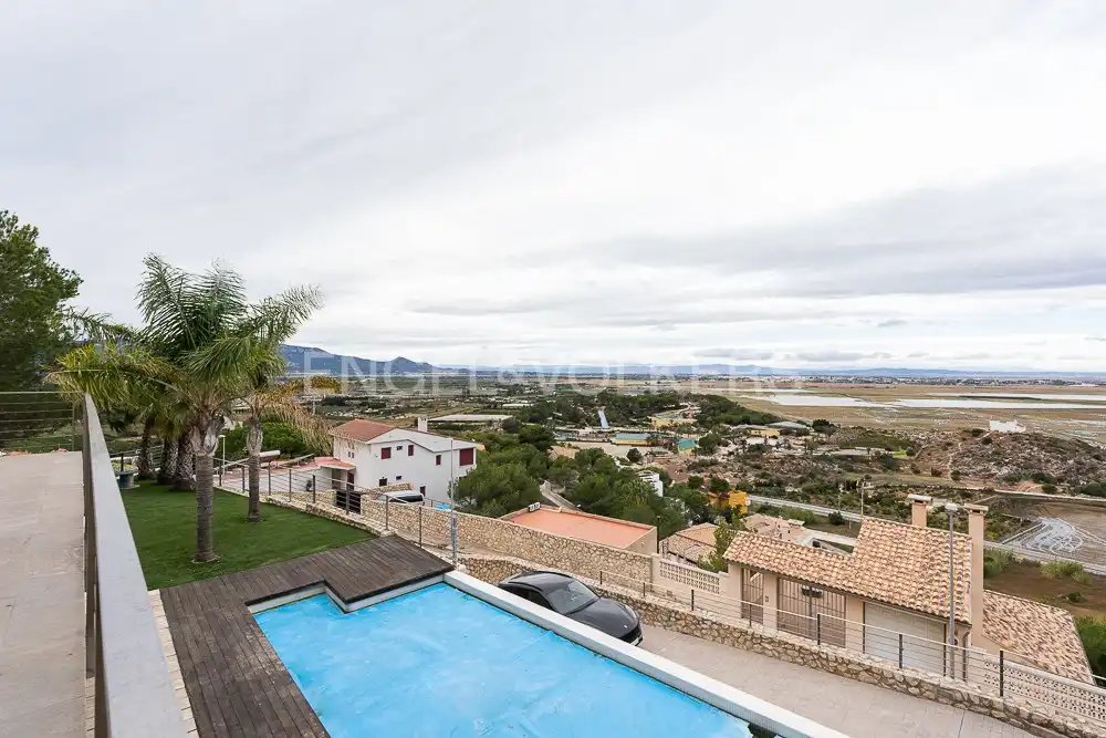 Casa de 320 m² en Cullera