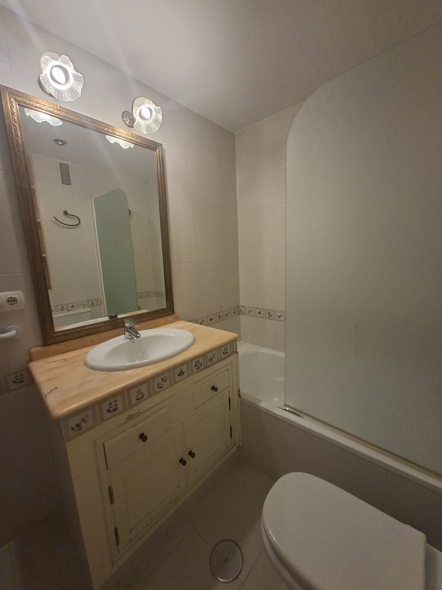 Chambre 100 m², Carthagène