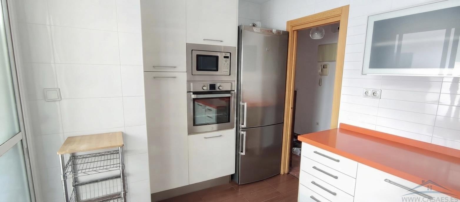 Piso de 140 m² en Almería