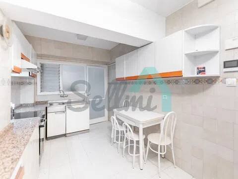 Piso de 158 m² en Oviedo
