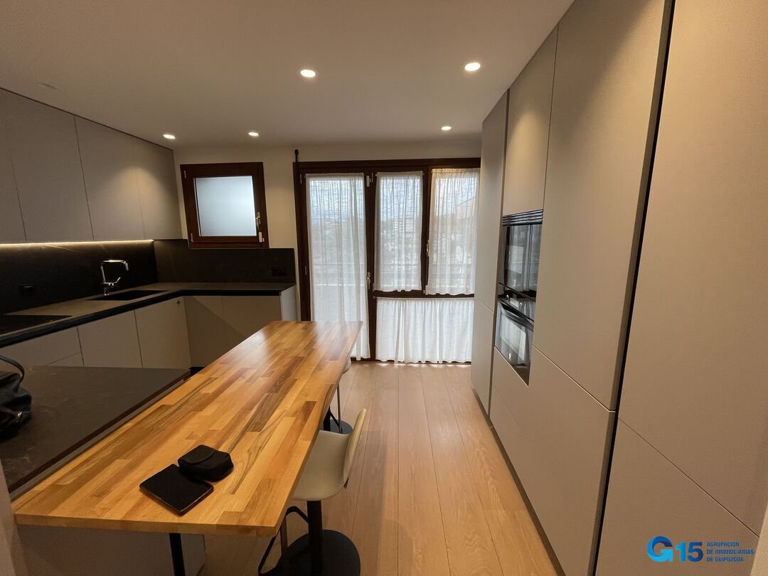 Appartamento 62 m² a Donostia / San Sebastián