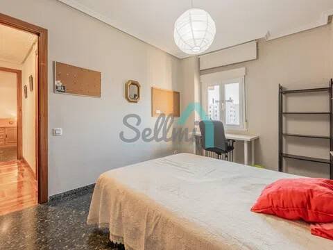 Appartamento 93 m² a Oviedo