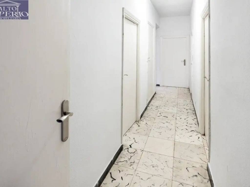 Piso de 105 m² en Granada