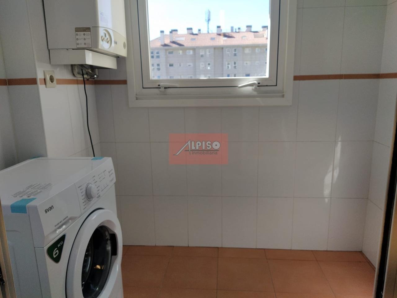 Piso de 85 m² en Ourense