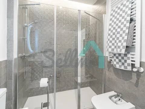 Piso de 111 m² en Oviedo