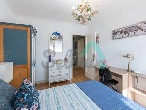 Habitación 187 m², Siero