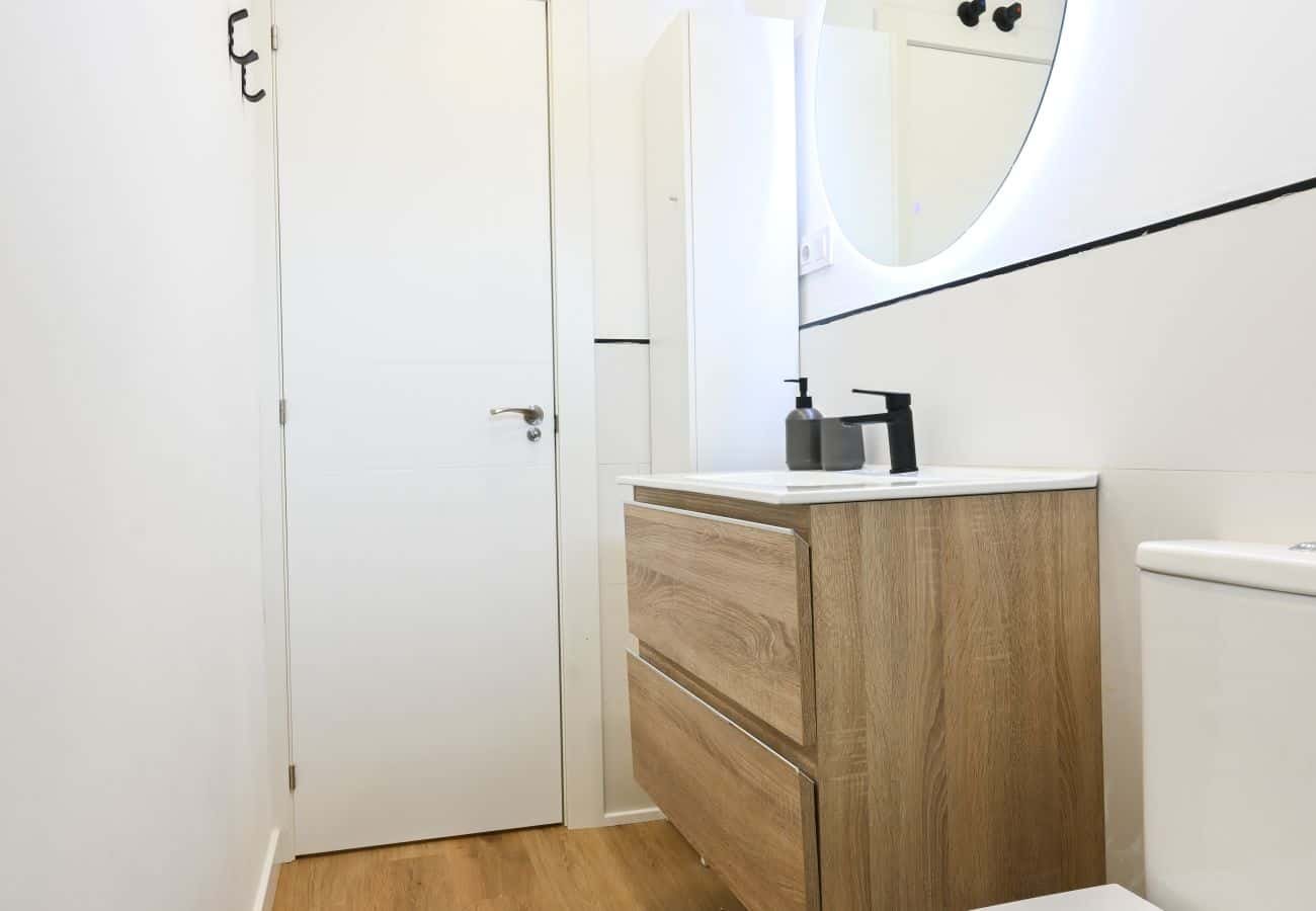 Wohnung 77 m² in Madrid