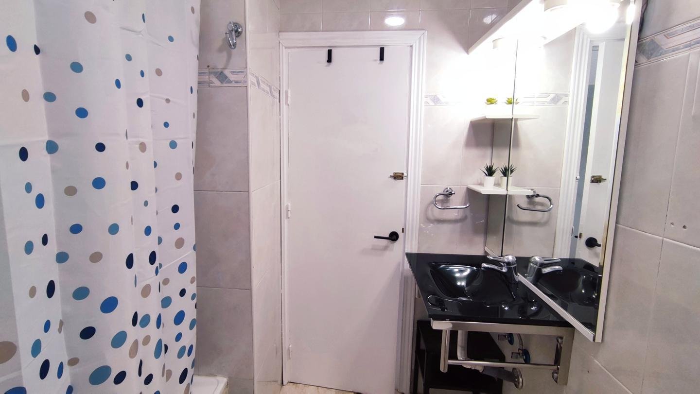 Habitación 76 m², Granada