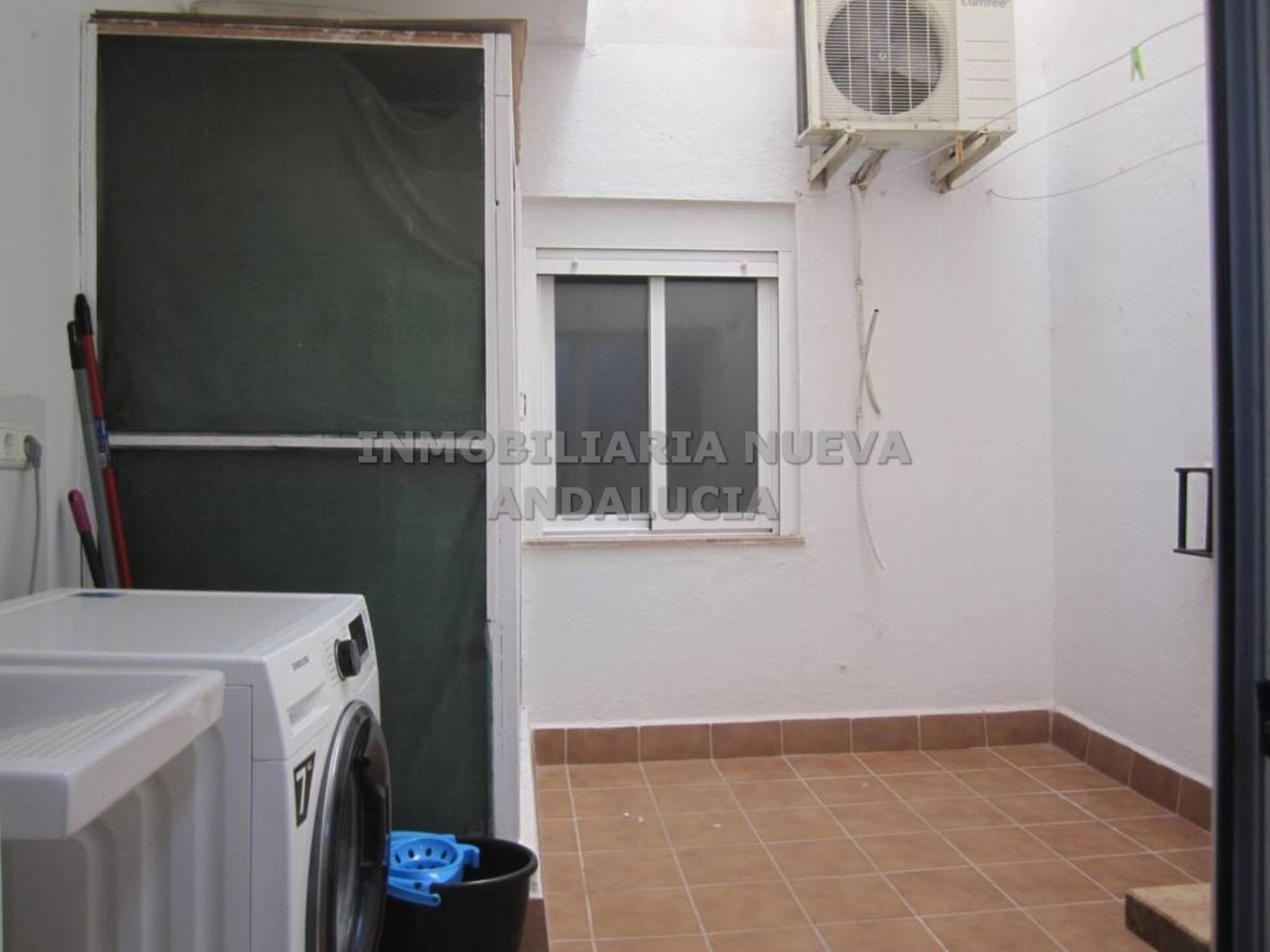 Piso de 74 m² en Almería