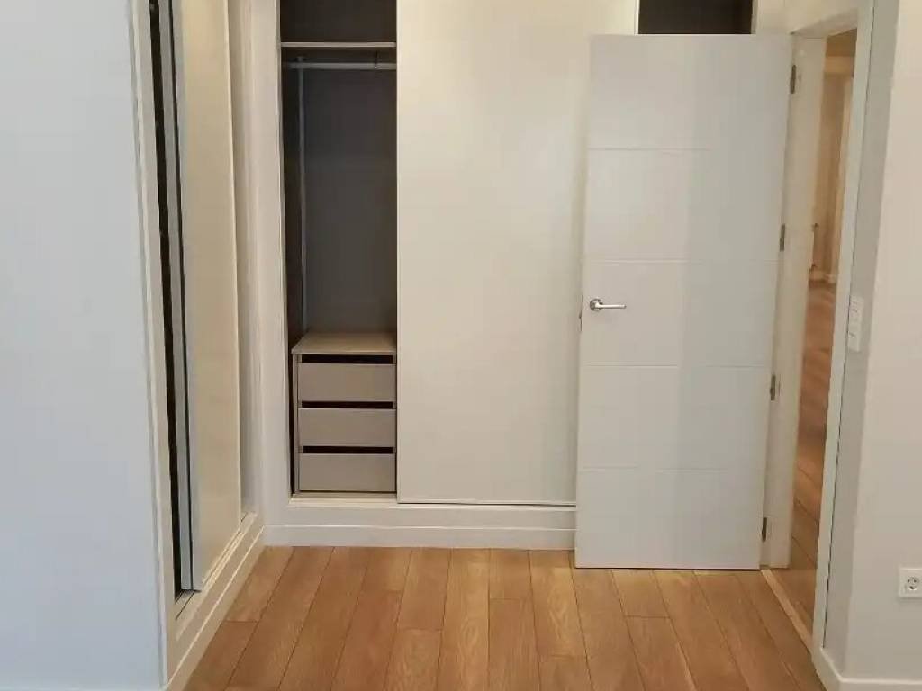 Piso de 100 m² en Oviedo