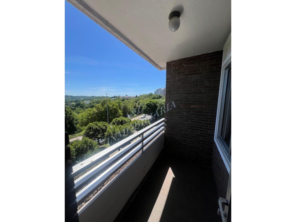 Piso de 90 m² en Lugo