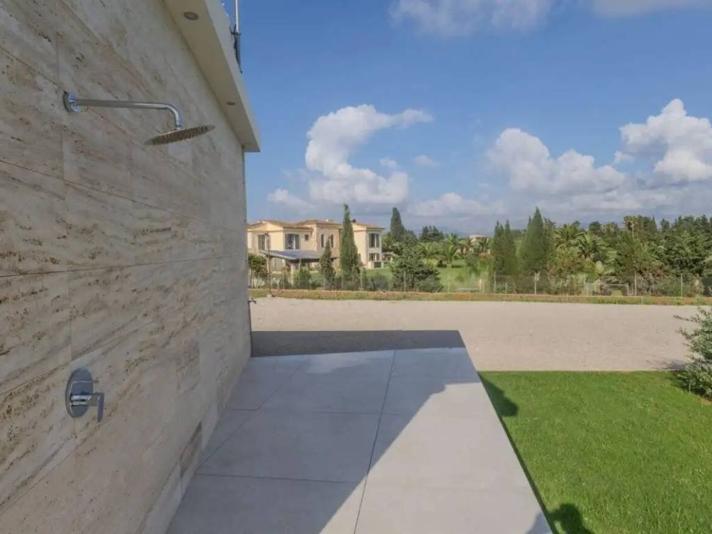 Casa de 260 m² en Muro