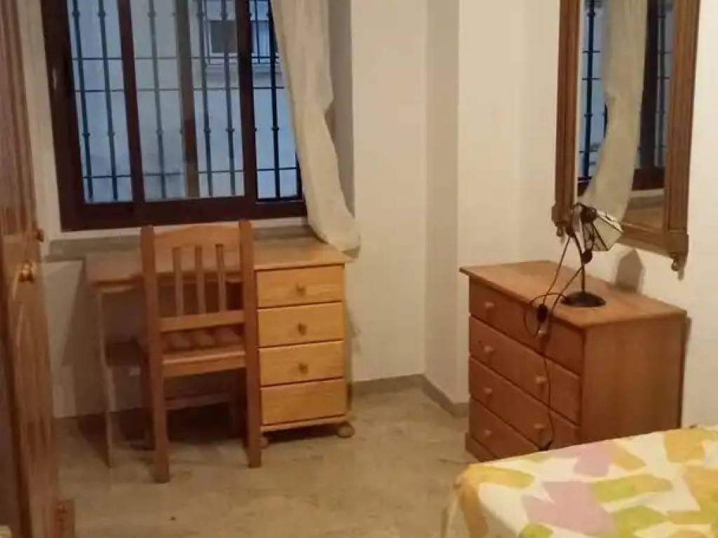 Piso de 86 m² en Jaén