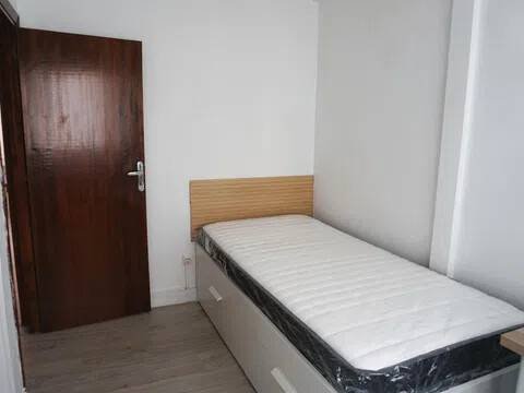 Habitación 110 m², Ávila