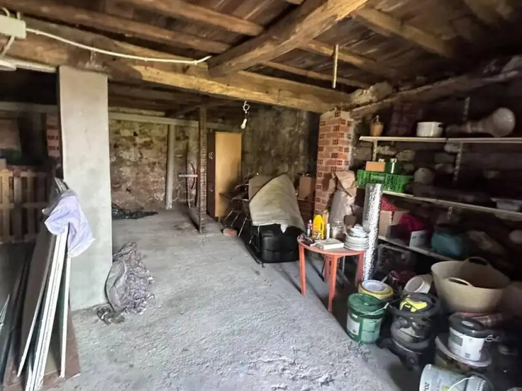 Casa de 95 m² en Parada de Sil