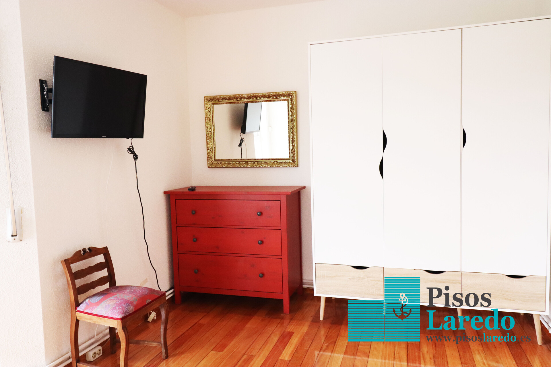 Casa de 200 m² en Laredo