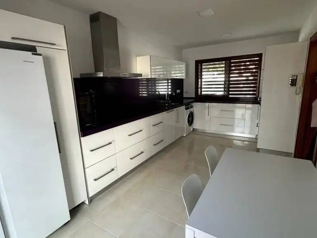 Casa de 340 m² en Dos Hermanas