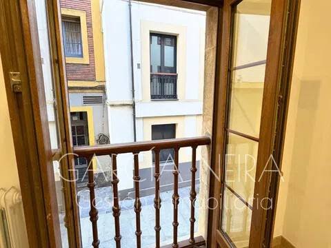 Piso de 78 m² en Oviedo