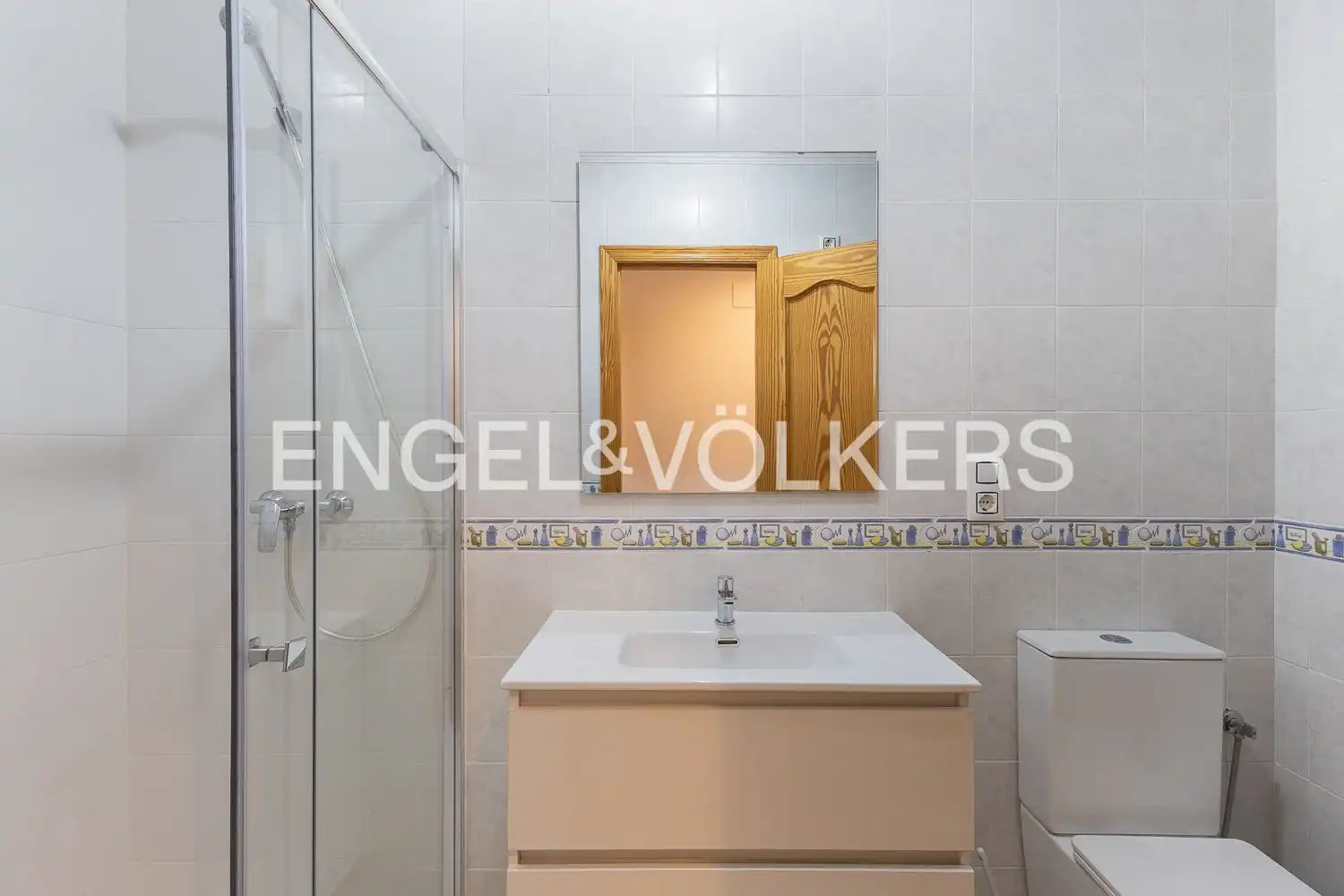 Haus 120 m² in Algar de Palància