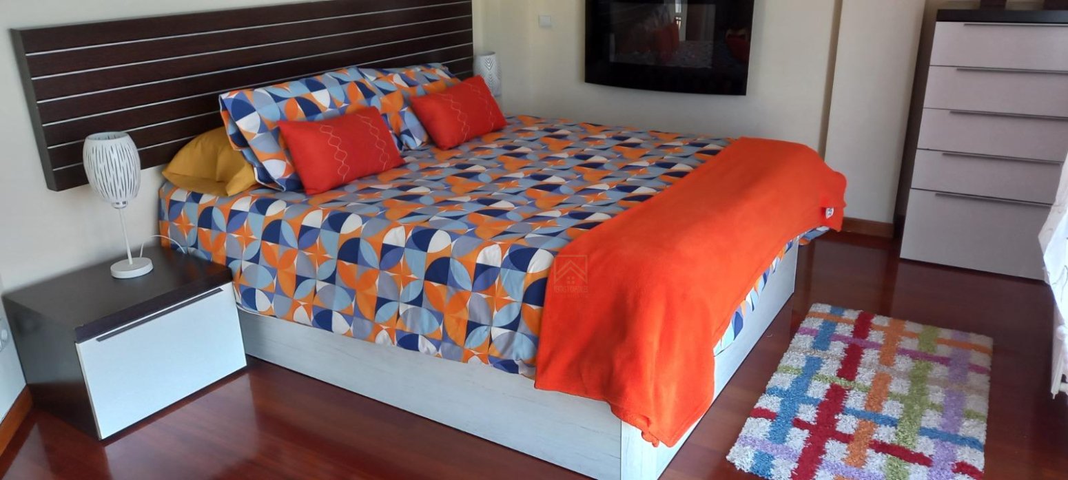 Casa de 250 m² en Reocín