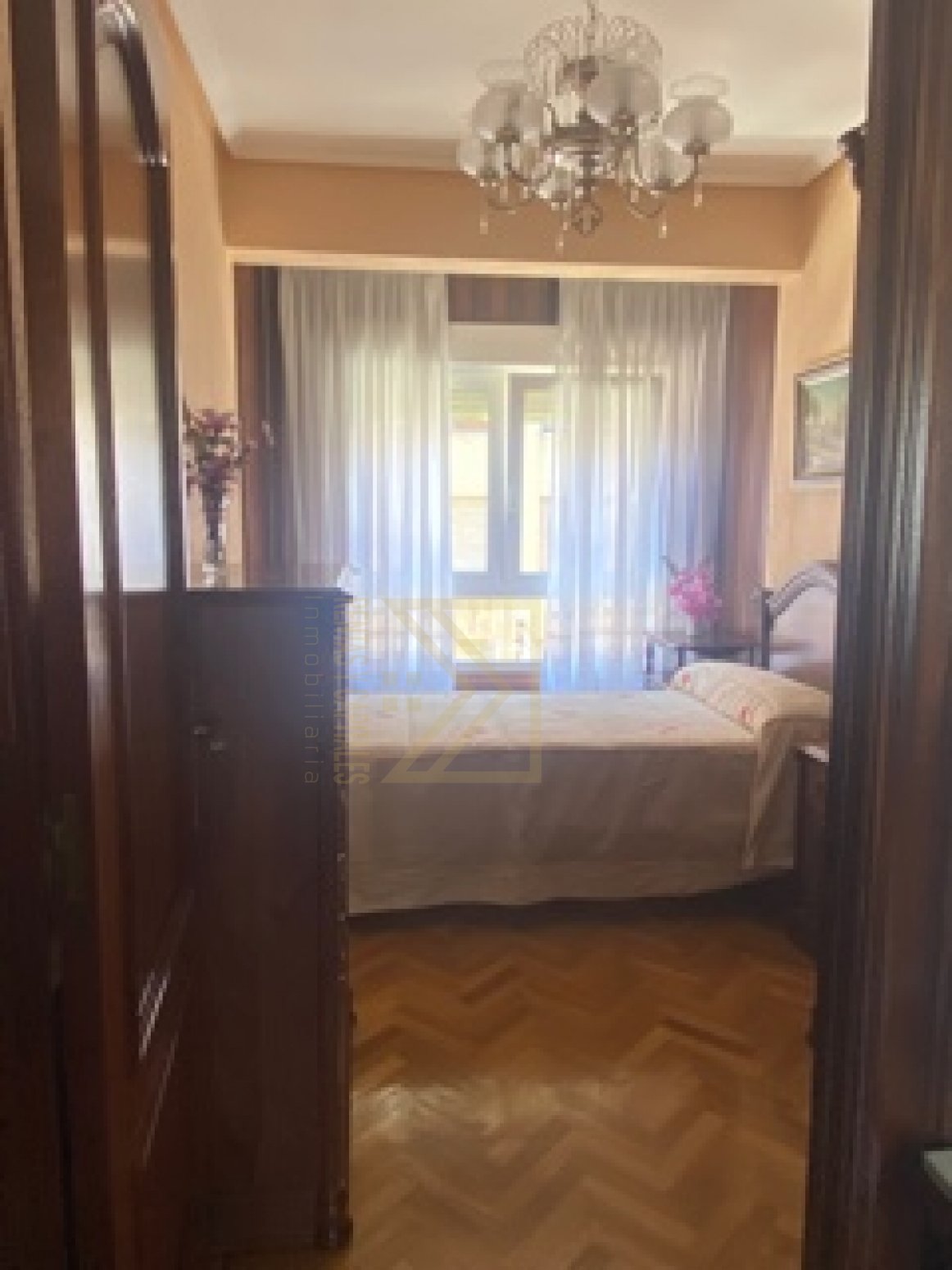 Piso de 80 m² en Camargo