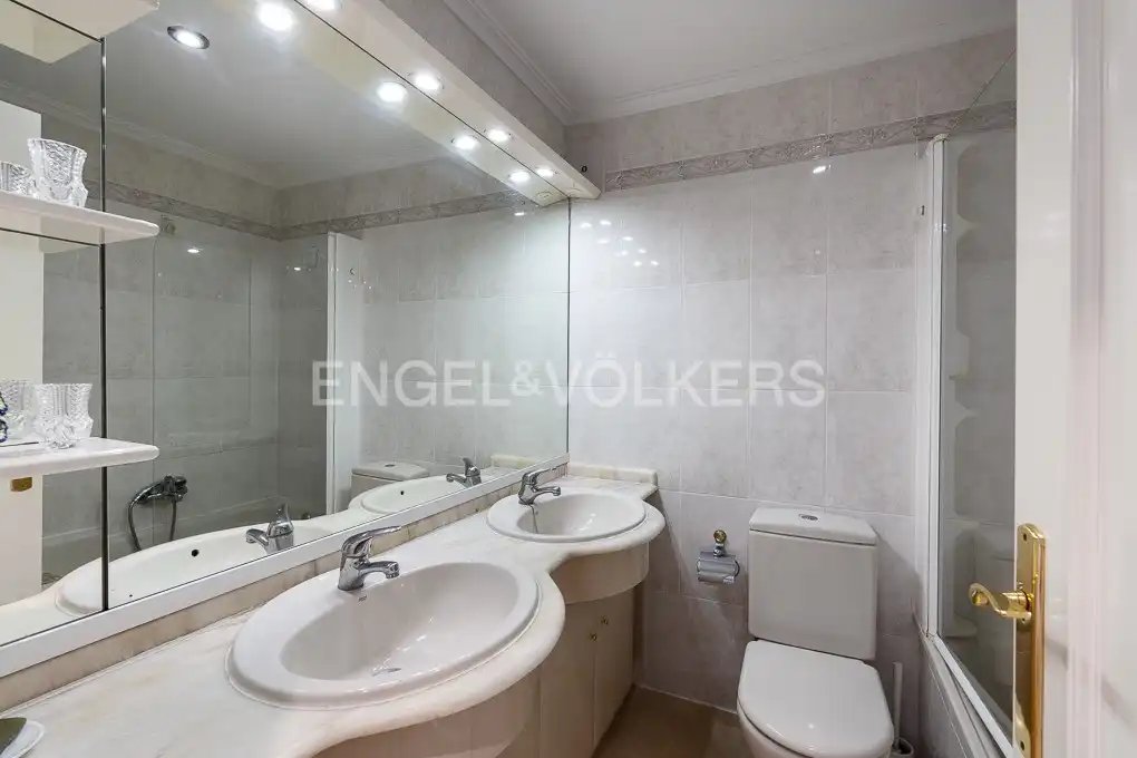 Piso de 95 m² en Puebla de Farnáls