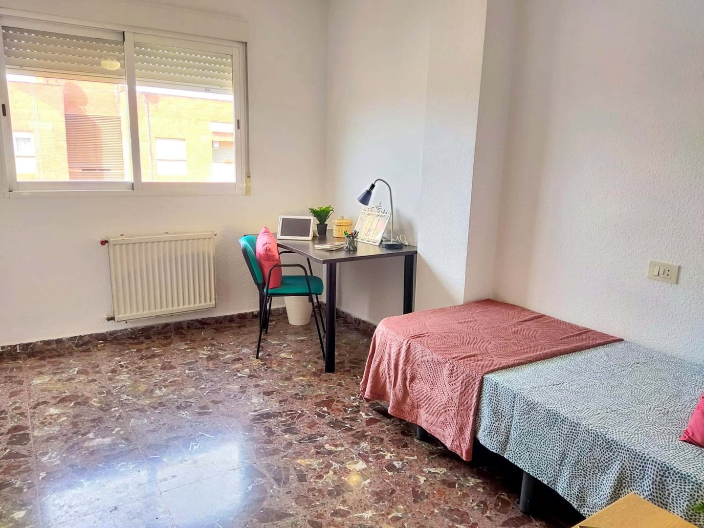 Habitació de lloguer, Paterna