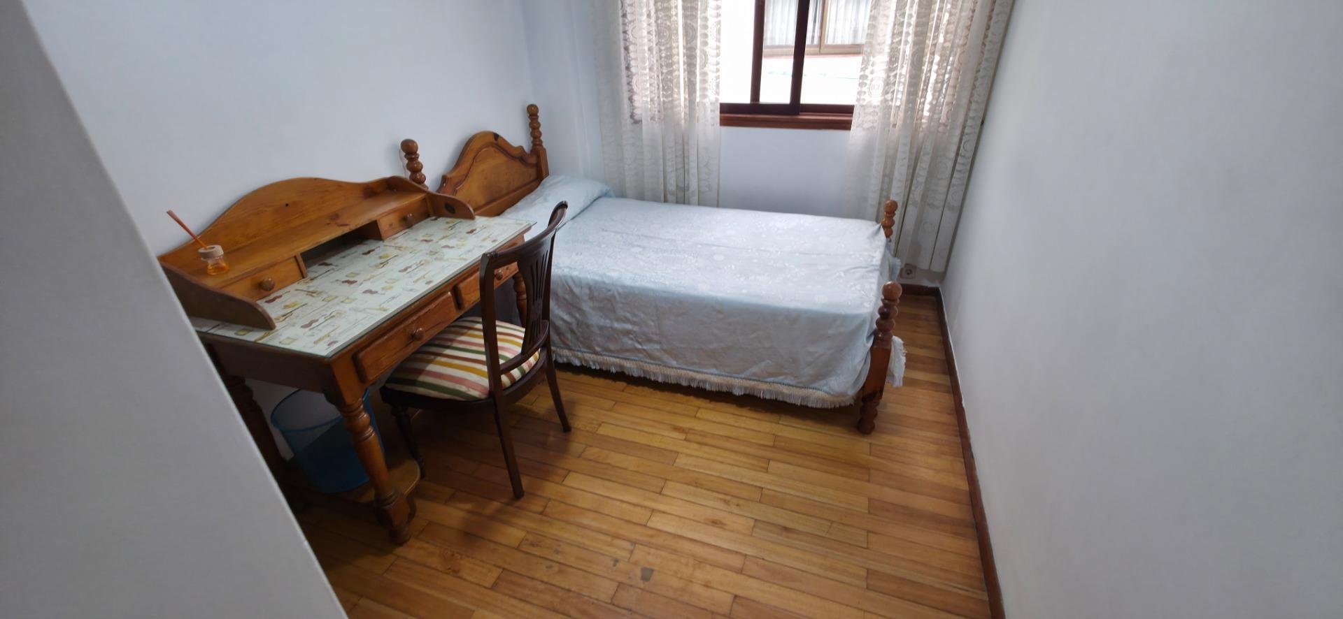 Piso de 108 m² en Santiago de Compostela