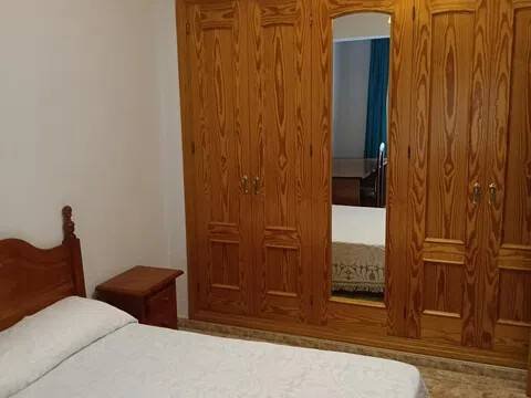 Piso de 100 m² en Granada