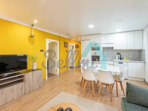 Piso de 79 m² en Oviedo