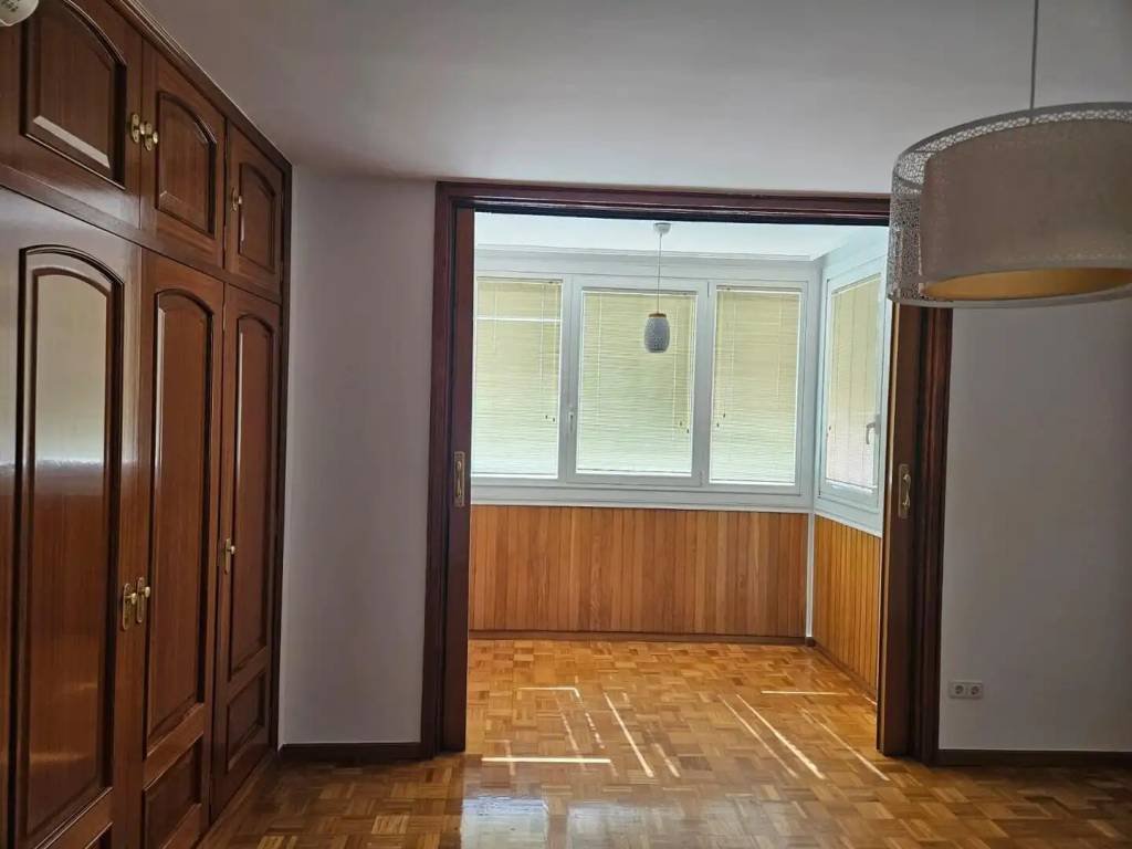 Piso de 155 m² en Ourense