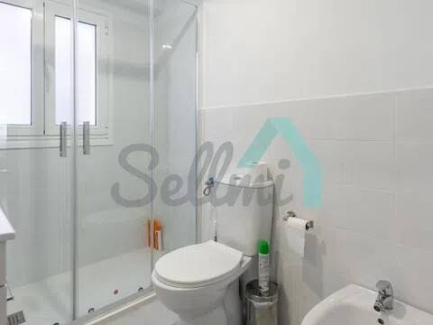 Piso de 87 m² en Oviedo