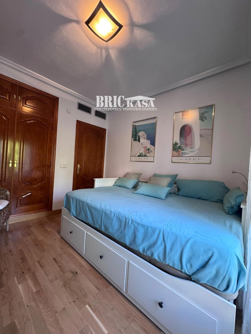 Piso de 80 m² en Cáceres