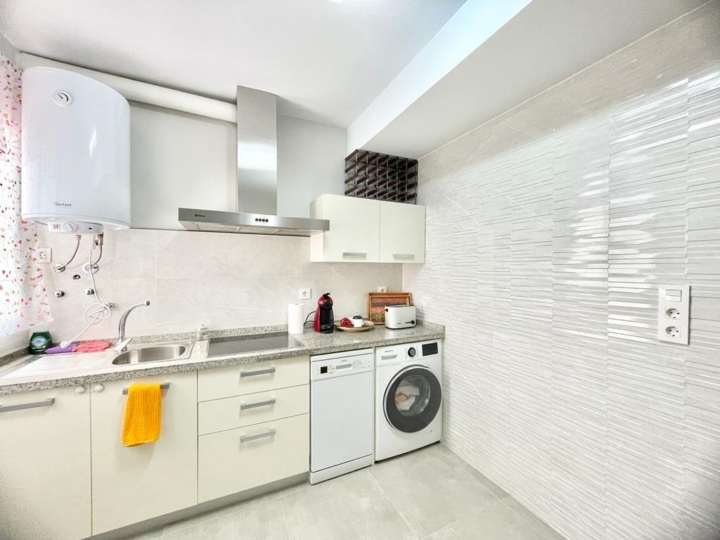 Piso de 87 m² en Granada