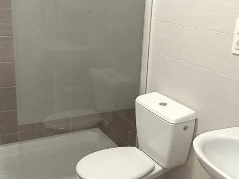 Piso de 70 m² en Ares