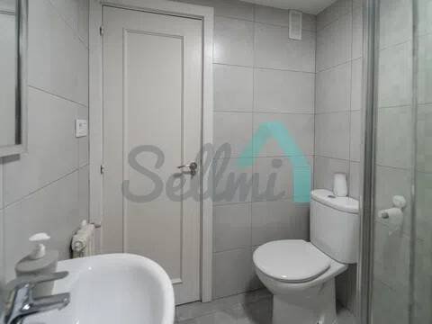 Piso de 49 m² en Oviedo
