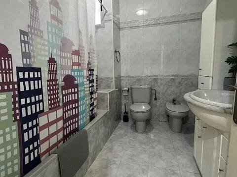 Habitación 115 m², Jaca