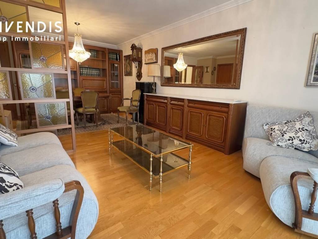 Appartamento 146 m² a Lleida