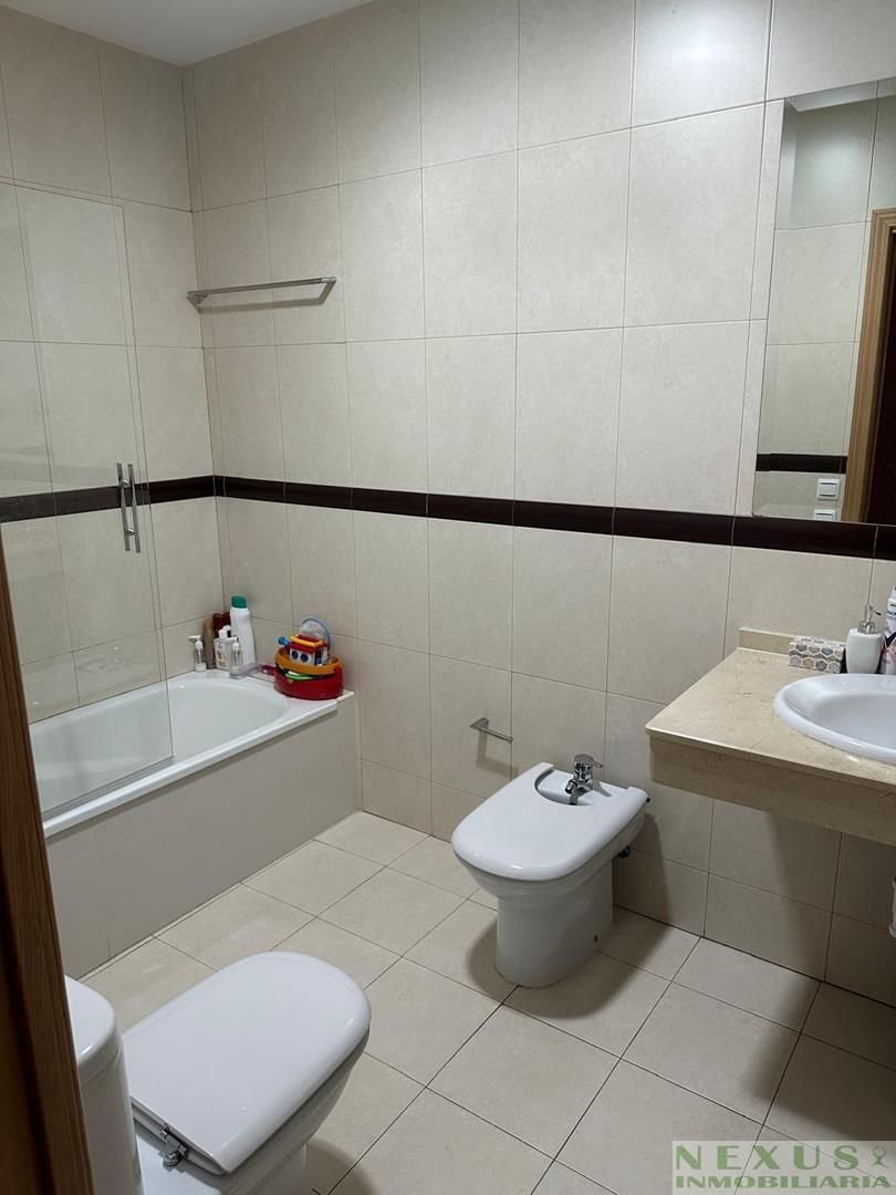 Piso de 100 m² en Cáceres