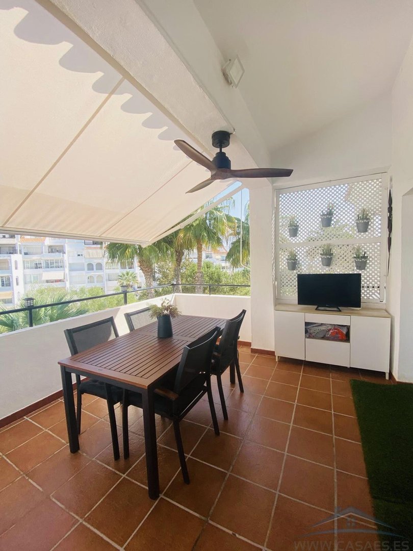 Piso de 130 m² en Roquetas de Mar