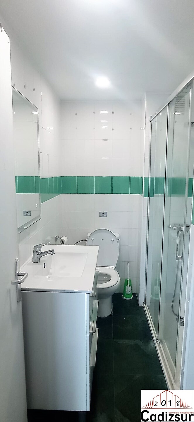 Piso de 57 m² en Cádiz