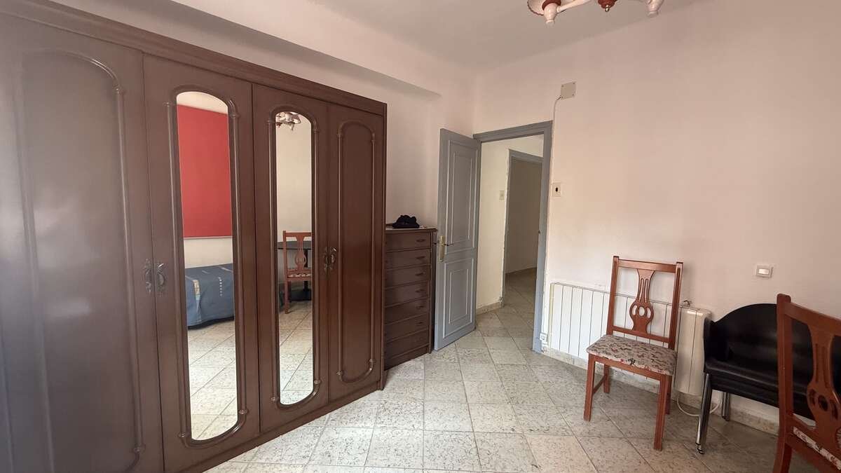Piso de 110 m² en Granada