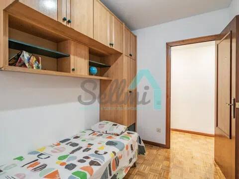 Piso de 87 m² en Oviedo